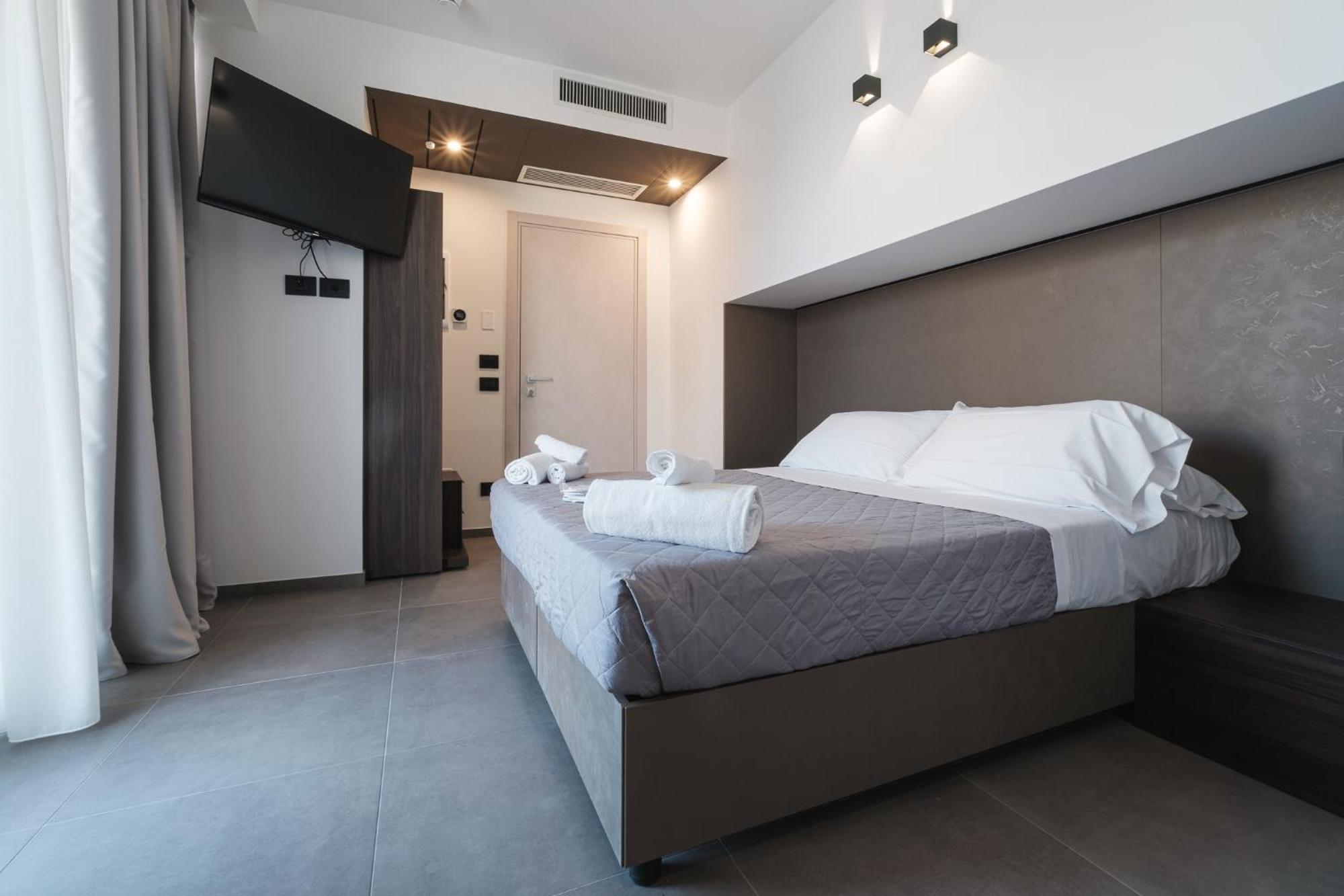 Residence Goldoni6 Suite Apartment Rimini Exterior foto