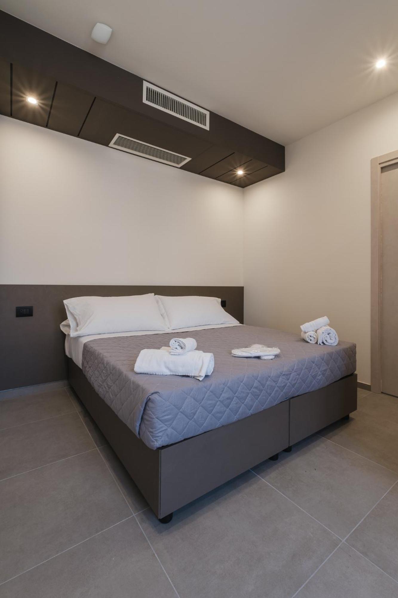 Residence Goldoni6 Suite Apartment Rimini Exterior foto