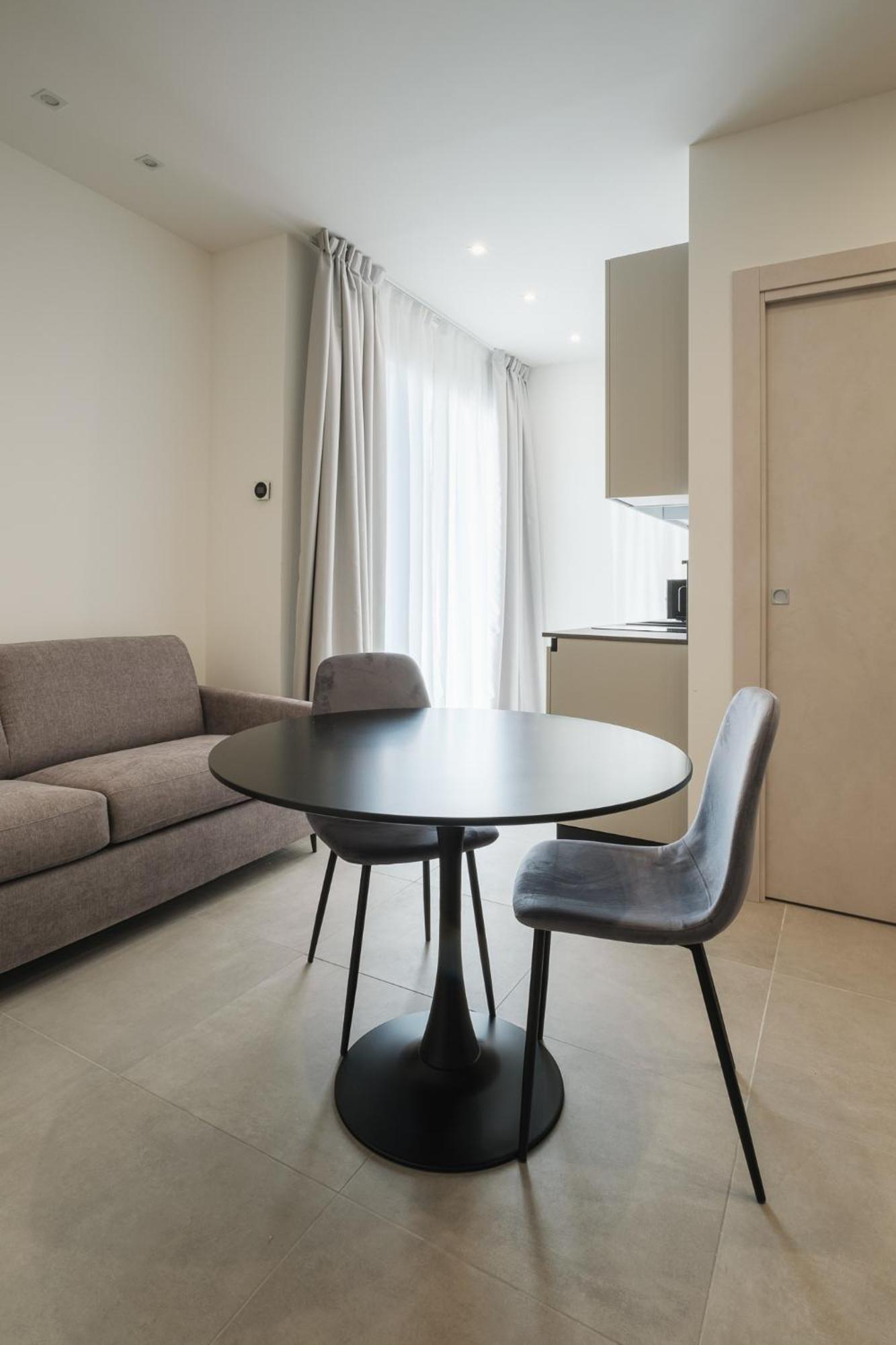 Residence Goldoni6 Suite Apartment Rimini Exterior foto