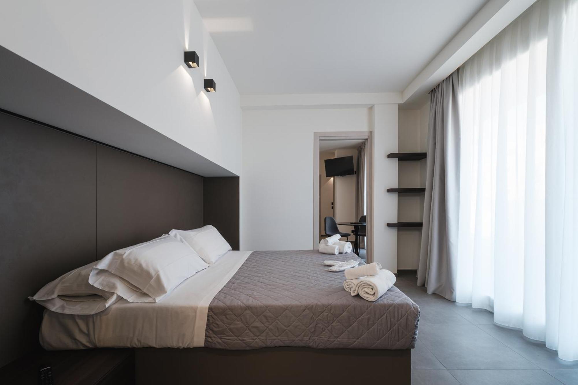 Residence Goldoni6 Suite Apartment Rimini Exterior foto