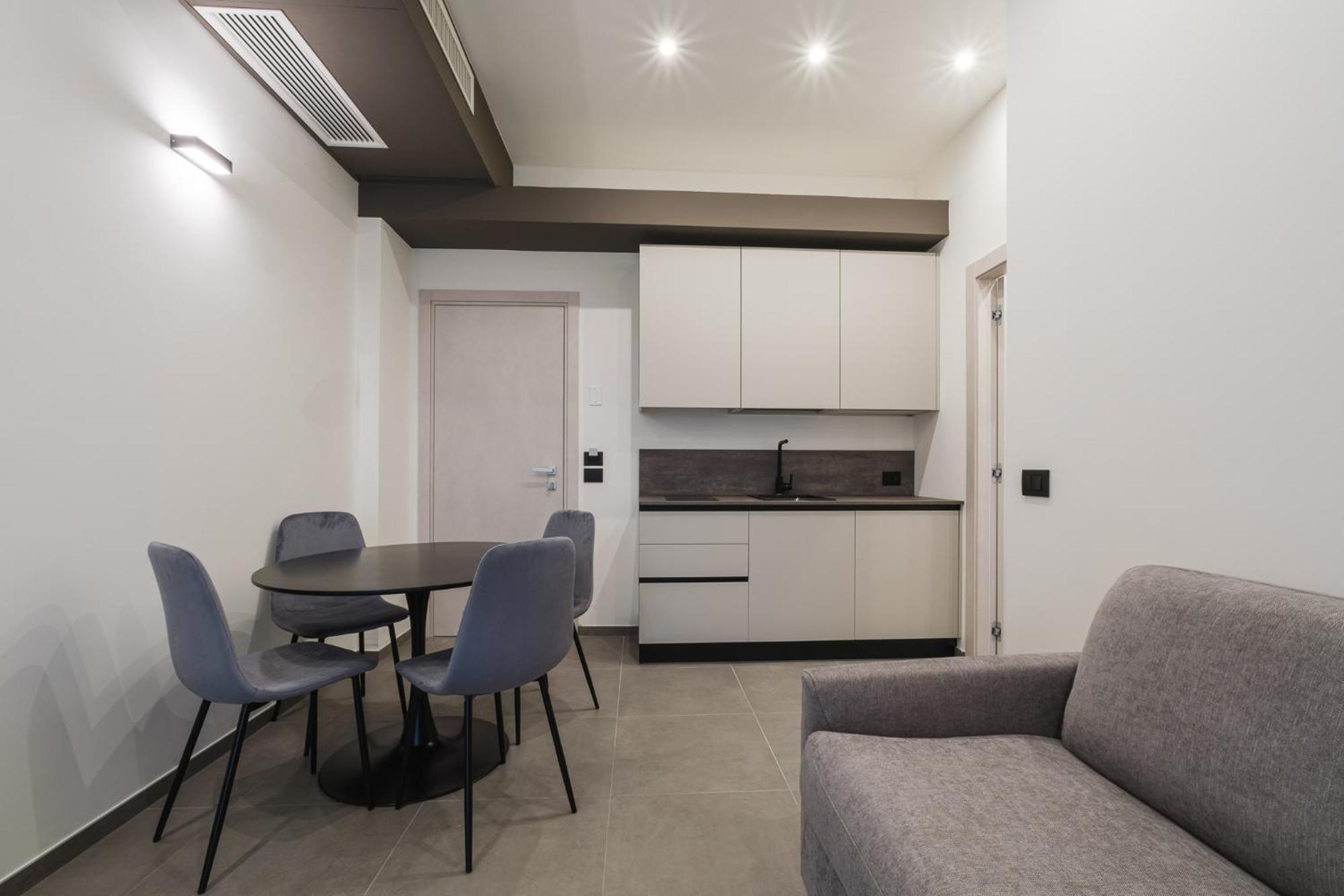 Residence Goldoni6 Suite Apartment Rimini Exterior foto