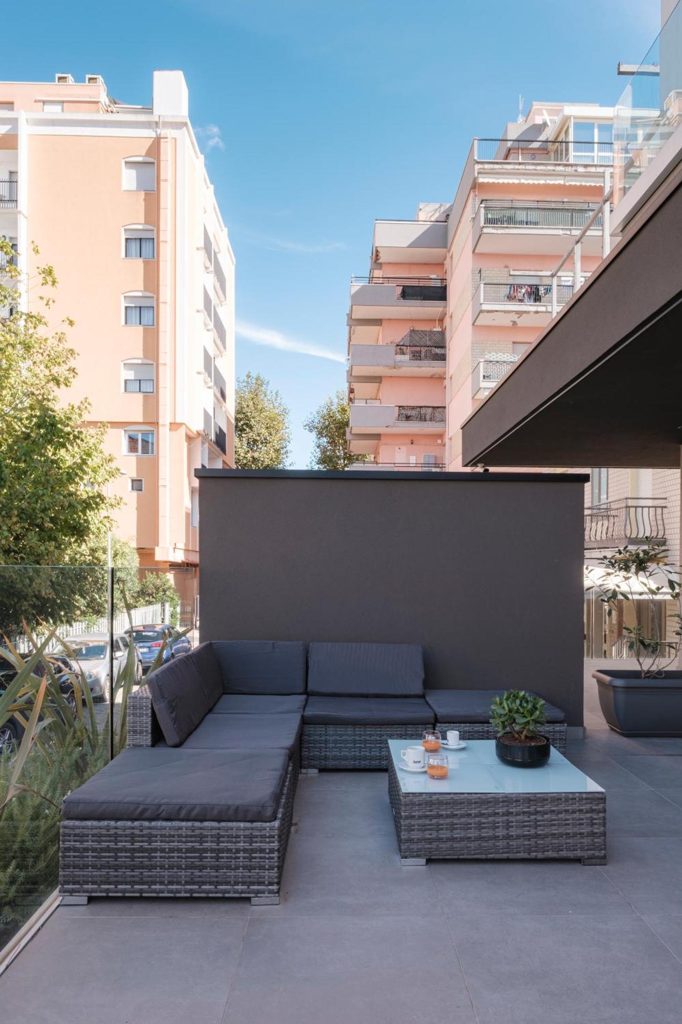 Residence Goldoni6 Suite Apartment Rimini Exterior foto